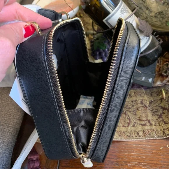 Authentic KATE SPADE leather Minnie Mouse Disney X zip around Crosby/Satchel - Picture 10 of 16